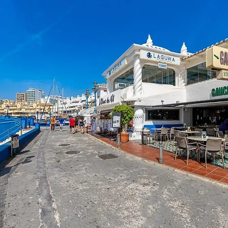 Apartment In Puerto Marina With Sea Views, First Line, Benalmádena